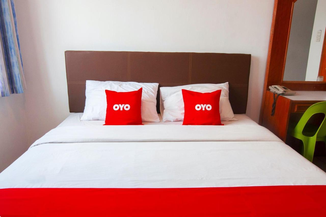 Oyo 89577 Kristal Hotel Keningau Exterior photo